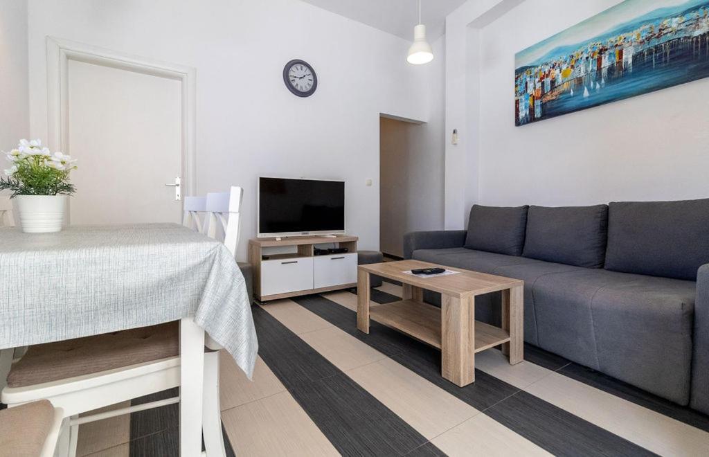 Villa Tiha Luka ネウム エクステリア 写真