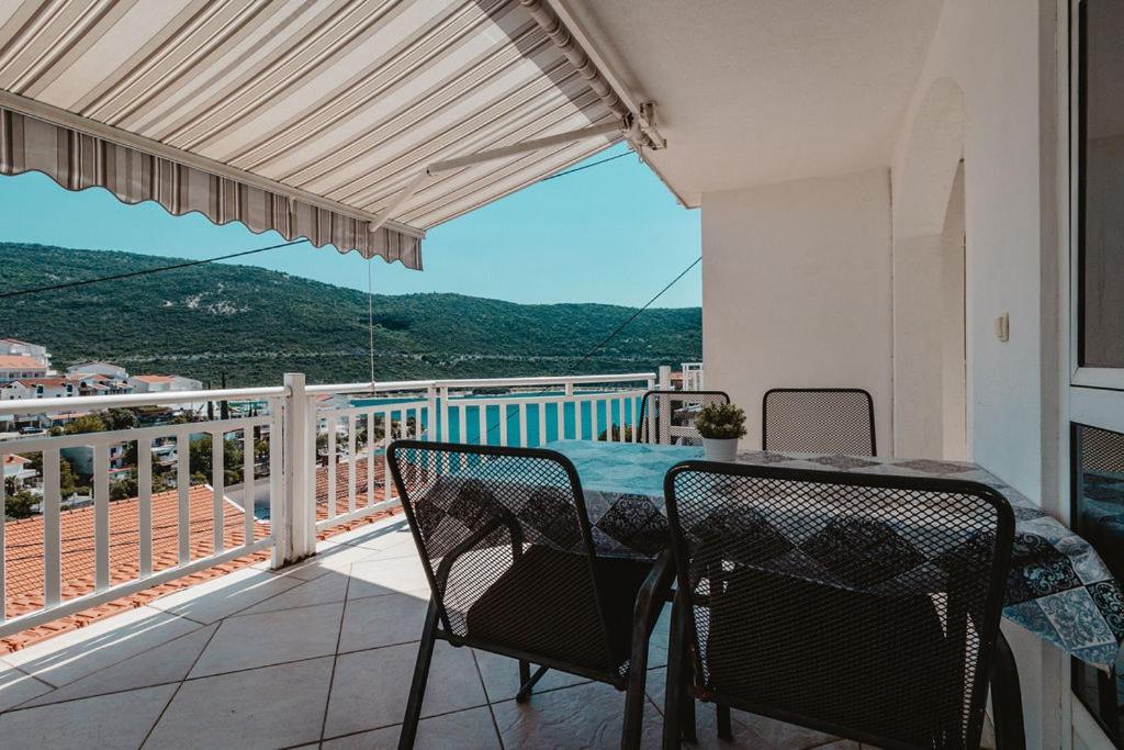 Villa Tiha Luka ネウム エクステリア 写真
