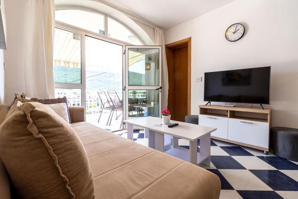 Villa Tiha Luka ネウム エクステリア 写真